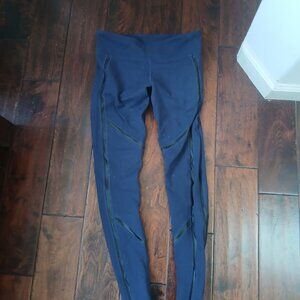 Alo Navy and Black Leggings full length